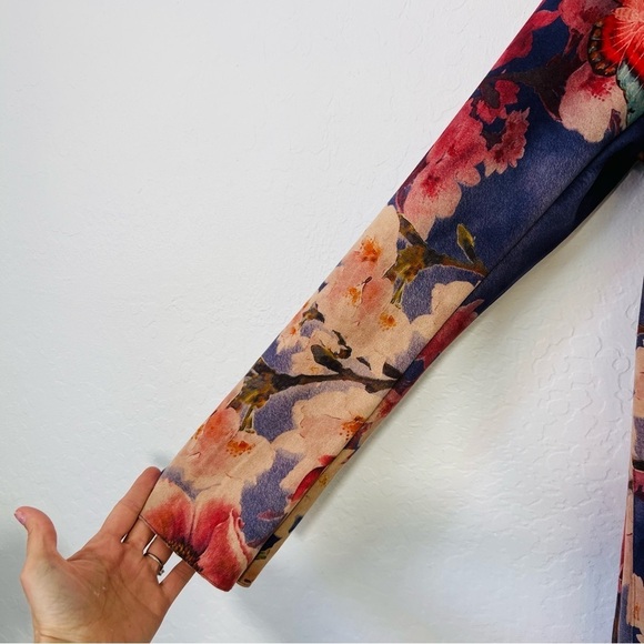 Solitaire Soft Floral Butterfly Light Weight Jacket M - Picture 4 of 8